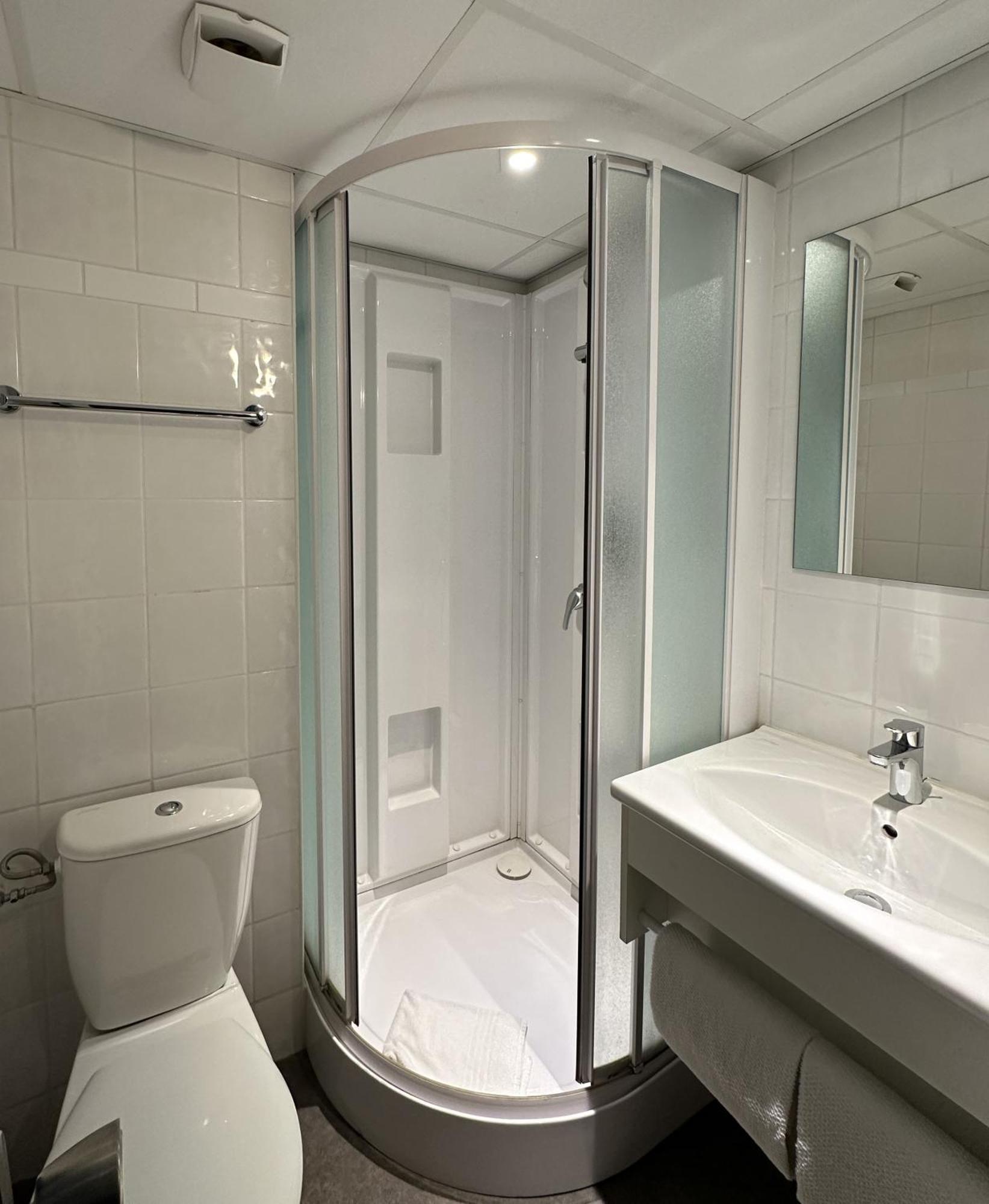 Ibis Budget Кахор Екстериор снимка